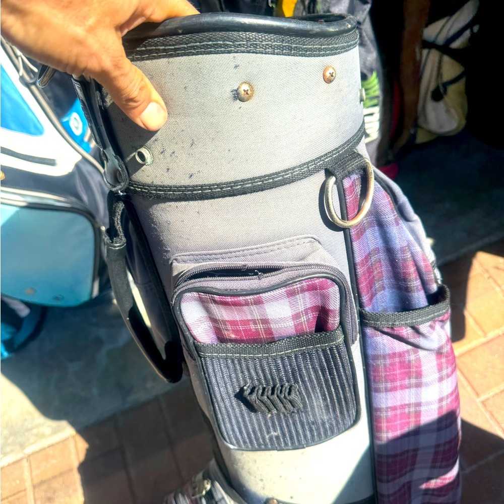 Golf Cart Bag Knight 
With. Club dividers